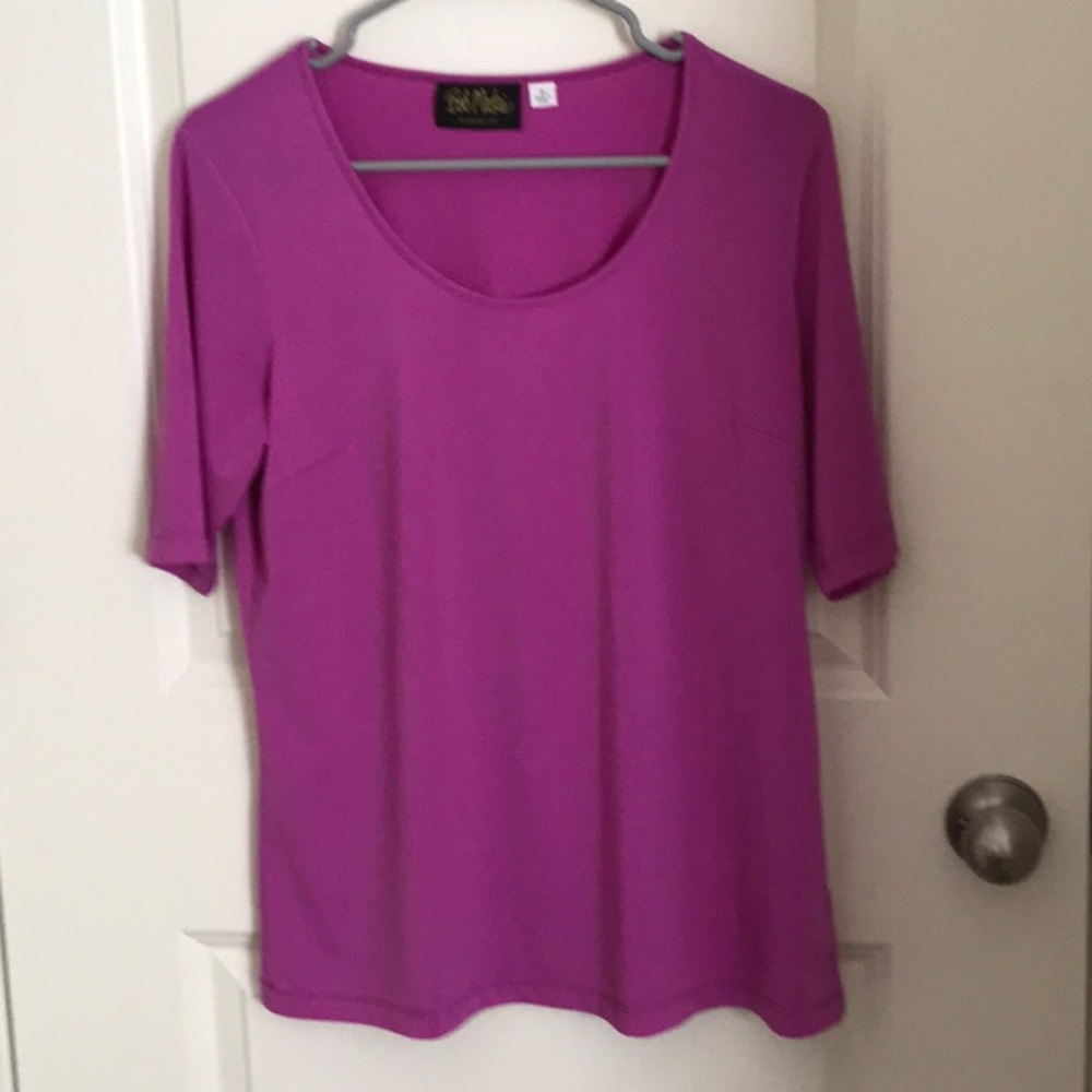 Bob Mackie top